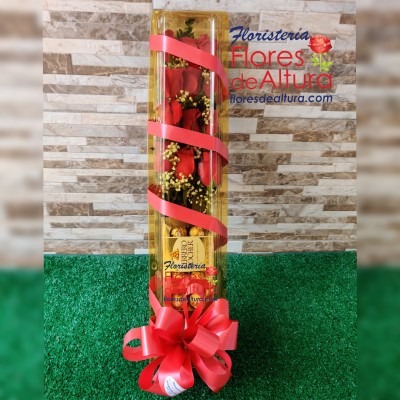RC12 Rosas en Estuche con Ferrero