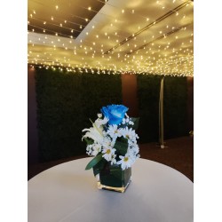 CB25 Coctelera con lirio y rosa